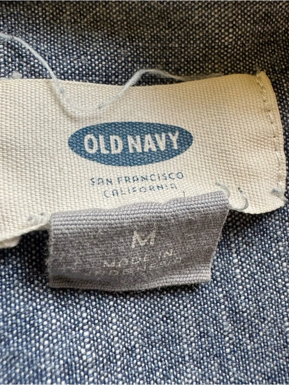 100% Cotton Old Navy Button Down Long Sleeve Shirts Lot of Three - Picture 9 of 13